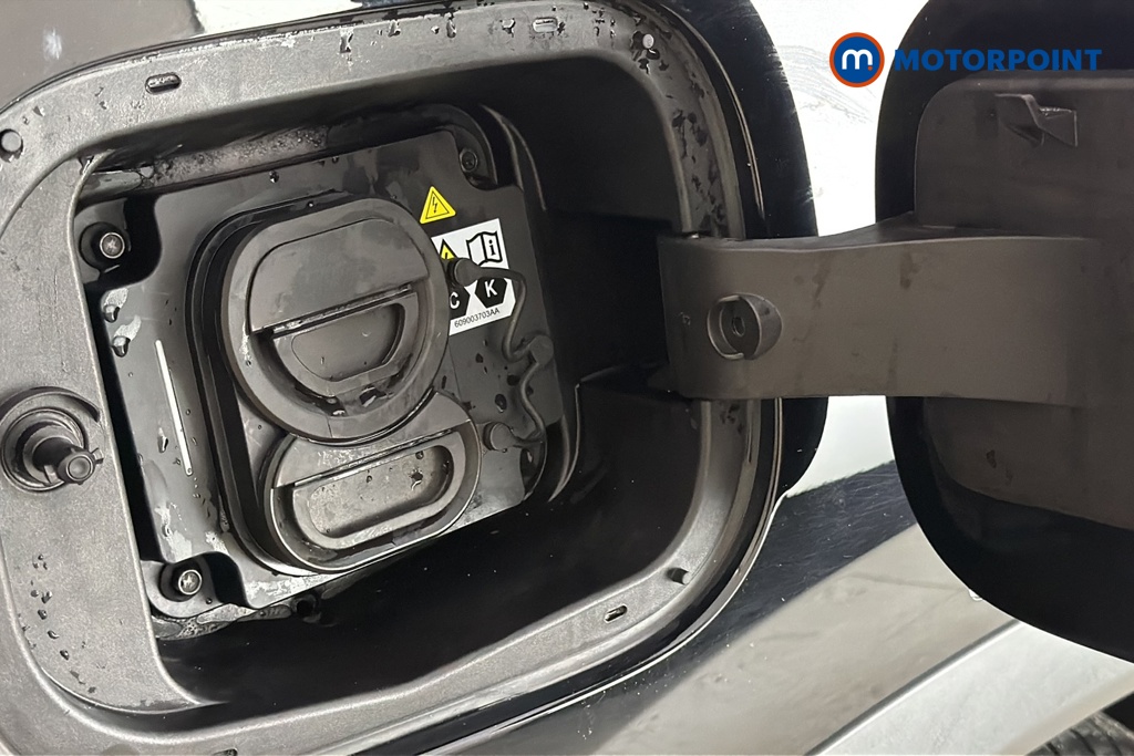 Chery Tiggo 8 Summit Automatic Petrol Plug-In Hybrid SUV - Stock Number (1672165) - 40th supplementary image
