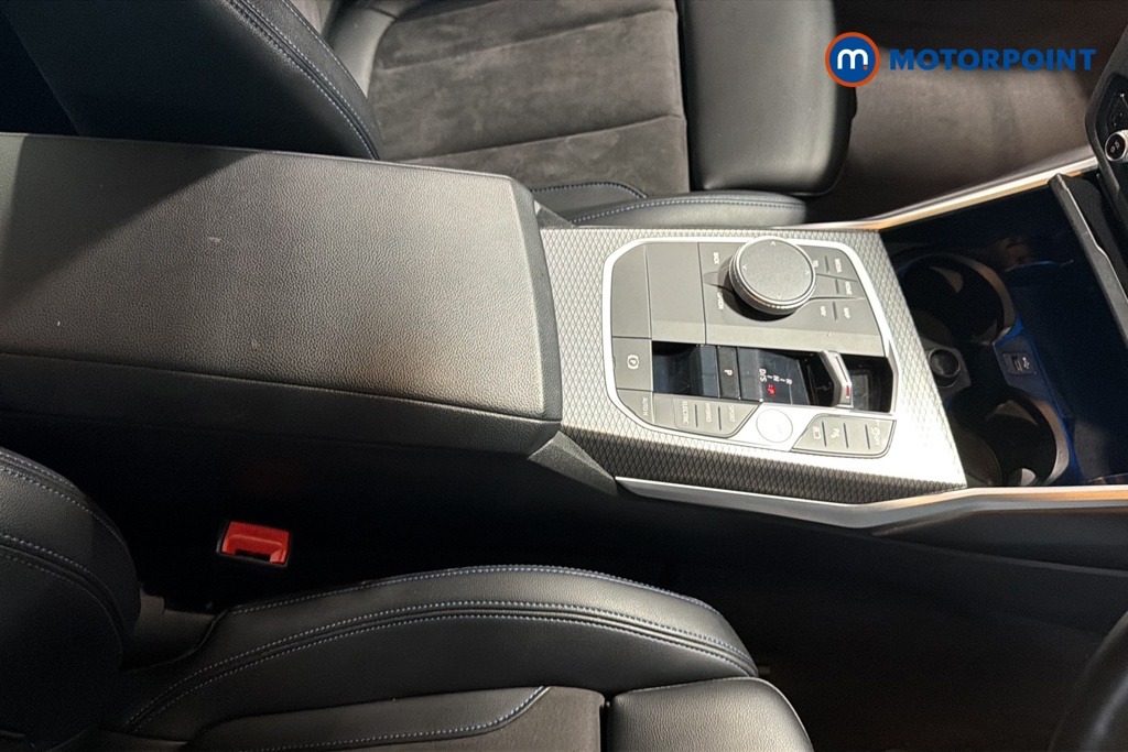 BMW 3 Series M Sport Automatic Petrol Plug-In Hybrid Saloon - Stock Number (1672439) - 15th supplementary image
