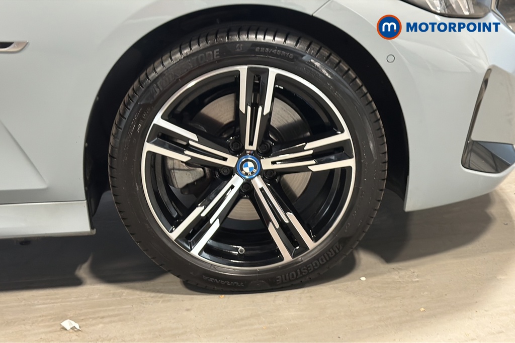 BMW 3 Series M Sport Automatic Petrol Plug-In Hybrid Saloon - Stock Number (1672439) - 47th supplementary image