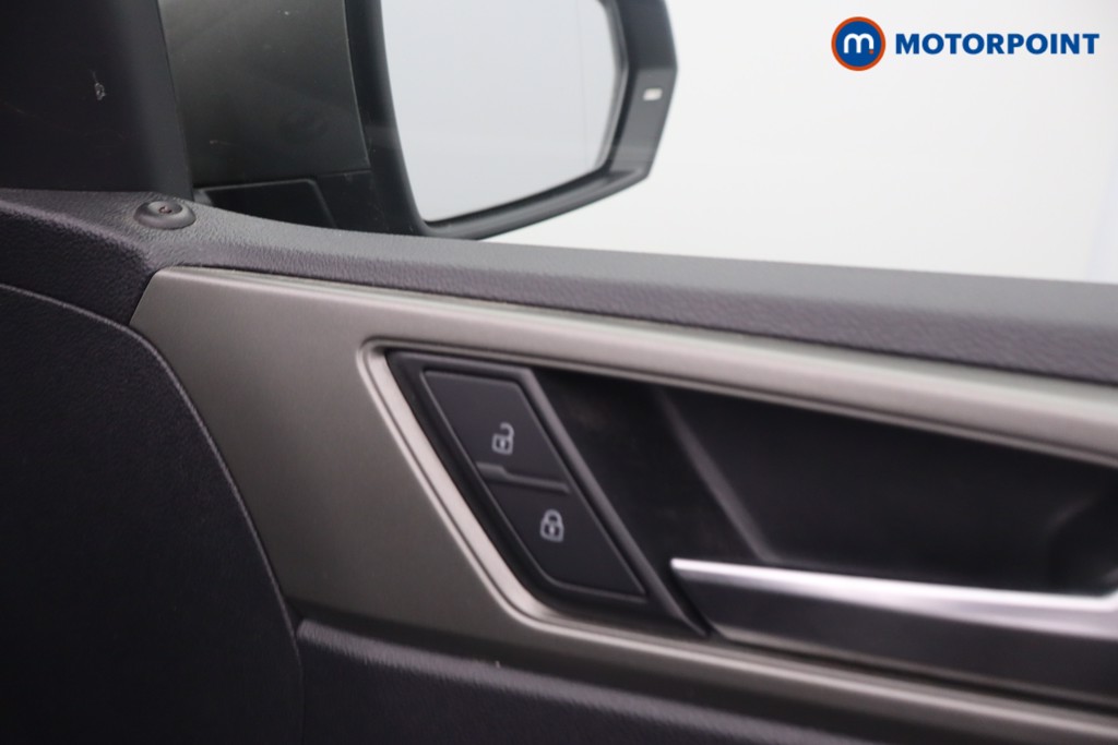 Volkswagen Polo Match Manual Petrol Hatchback - Stock Number (1672823) - 8th supplementary image