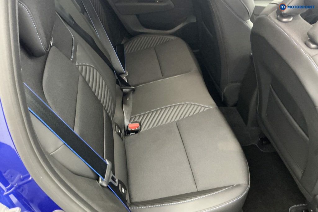 Renault Clio Esprit Alpine Manual Petrol Hatchback - Stock Number (1673518) - 4th supplementary image