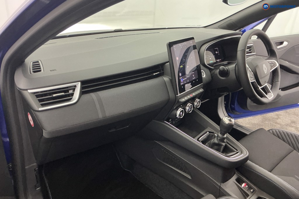 Renault Clio Esprit Alpine Manual Petrol Hatchback - Stock Number (1673518) - 9th supplementary image
