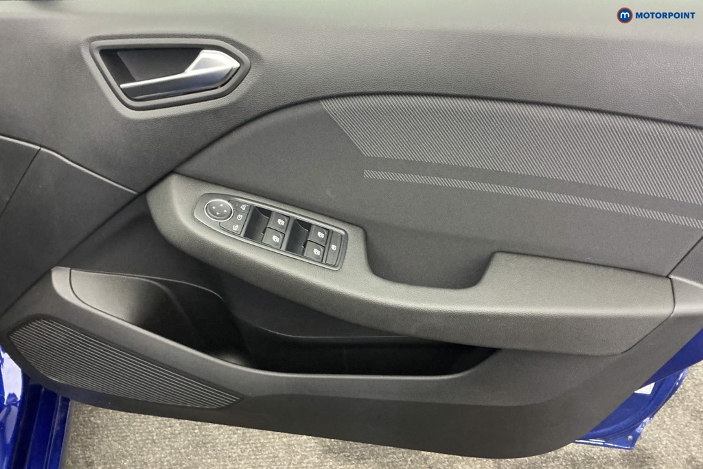 Renault Clio Esprit Alpine Manual Petrol Hatchback - Stock Number (1673518) - 27th supplementary image