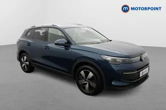 Volkswagen Tiguan Match Automatic Petrol SUV - Stock Number (1674100) - Drivers side front corner