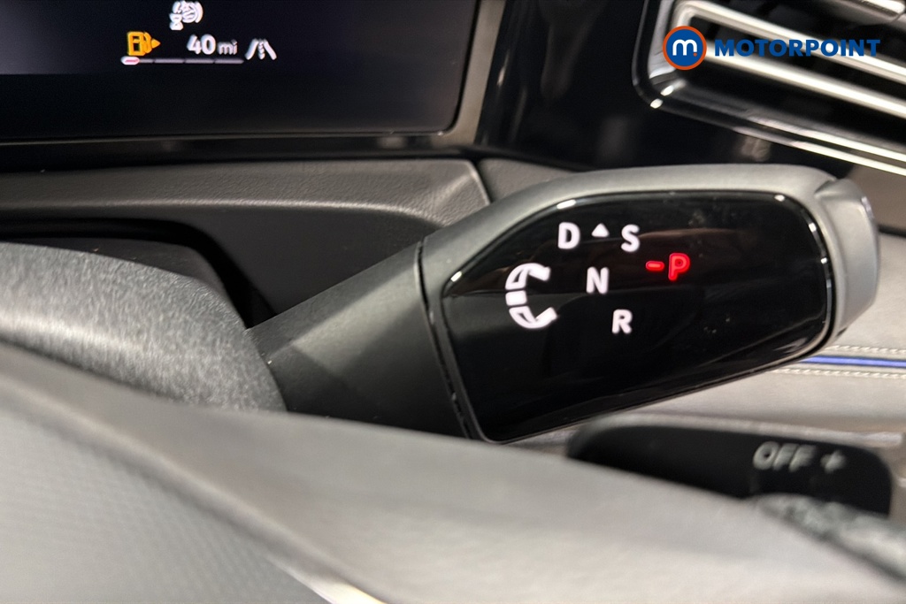Volkswagen Tiguan R-Line Automatic Petrol SUV - Stock Number (1674565) - 6th supplementary image