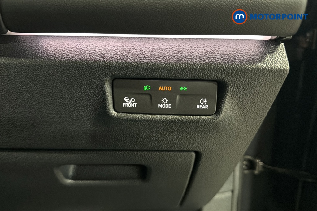 Volkswagen Tiguan R-Line Automatic Petrol SUV - Stock Number (1674565) - 11th supplementary image