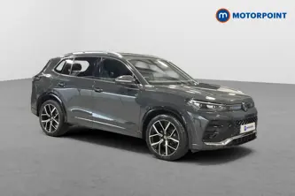 Volkswagen Tiguan R-Line Automatic Petrol SUV - Stock Number (1674565) - Drivers side front corner