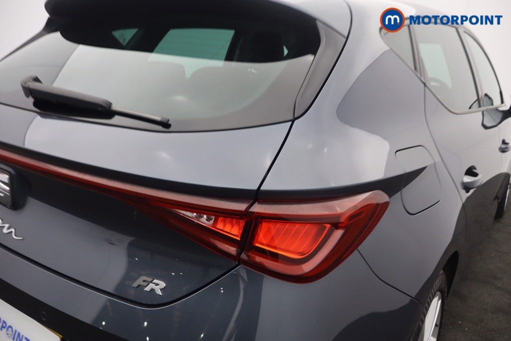 Seat Leon FR Manual Petrol Hatchback - Stock Number (1674759) - 3rd supplementary image