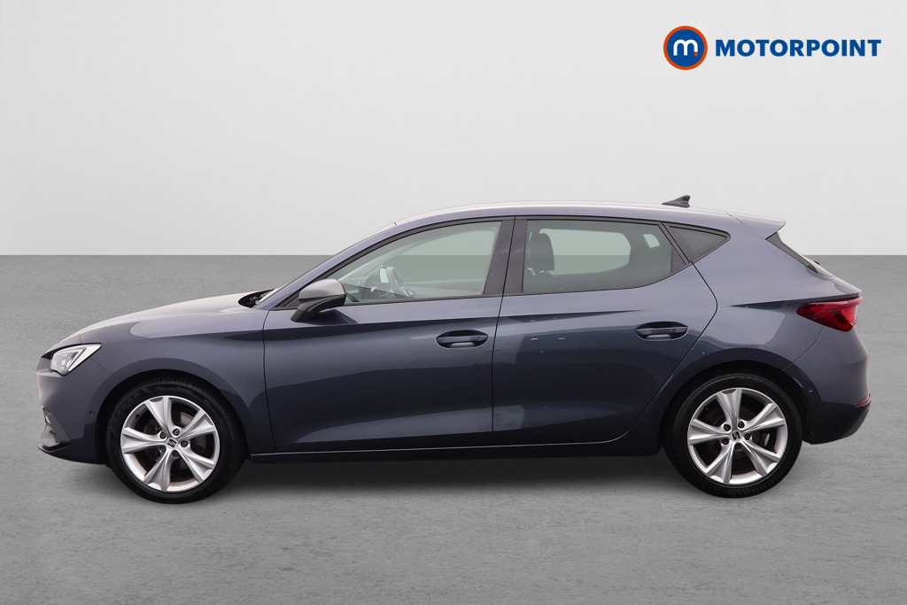 Seat Leon FR Manual Petrol Hatchback - Stock Number (1674759) - Passenger side