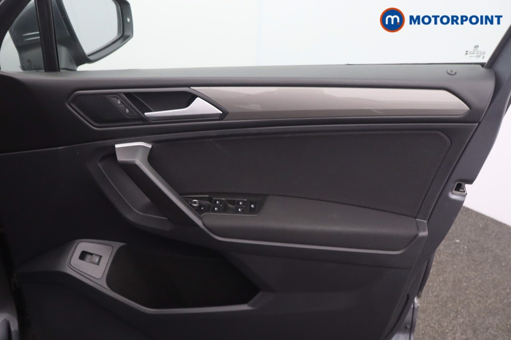 Volkswagen Tiguan Allspace Life Manual Petrol SUV - Stock Number (1675752) - 9th supplementary image