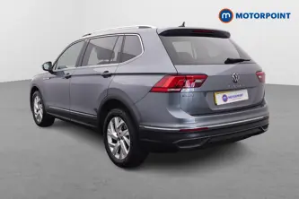 Volkswagen Tiguan Allspace Life Manual Petrol SUV - Stock Number (1675752) - Passenger side rear corner