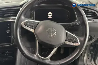 Volkswagen Tiguan Allspace Life Automatic Petrol SUV - Stock Number (1675755) - 2nd supplementary image