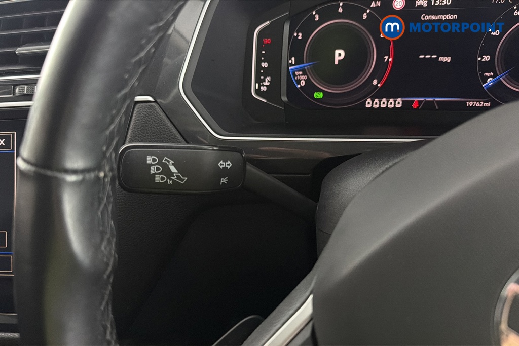 Volkswagen Tiguan Allspace Life Automatic Petrol SUV - Stock Number (1675755) - 5th supplementary image