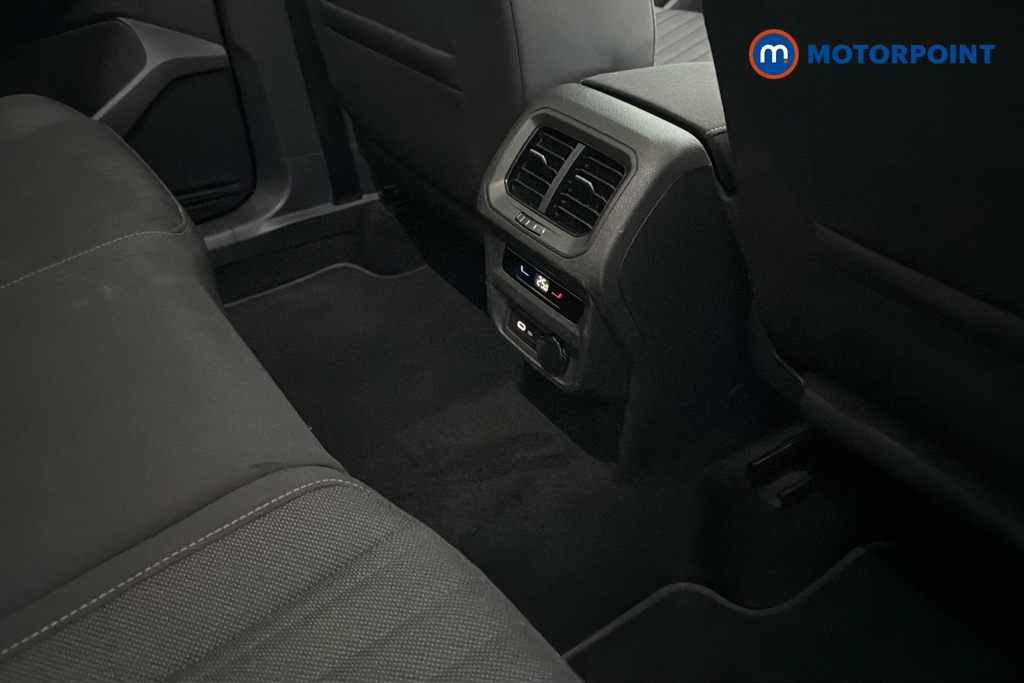 Volkswagen Tiguan Allspace Life Automatic Petrol SUV - Stock Number (1675755) - 28th supplementary image