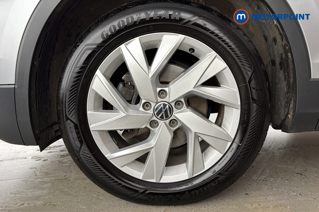 Volkswagen Tiguan Allspace Life Automatic Petrol SUV - Stock Number (1675755) - 44th supplementary image