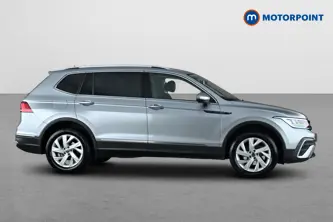 Volkswagen Tiguan Allspace Life Automatic Petrol SUV - Stock Number (1675755) - Passenger side
