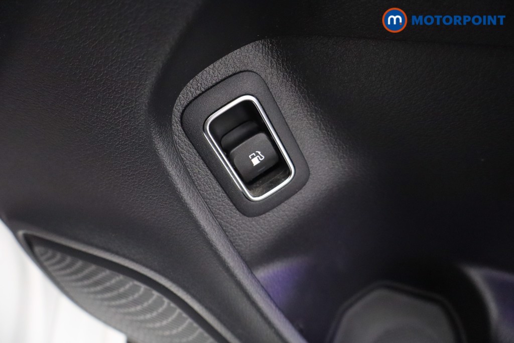 Mercedes-Benz CLA Amg Line Automatic Petrol Plug-In Hybrid Estate - Stock Number (1676076) - 31st supplementary image