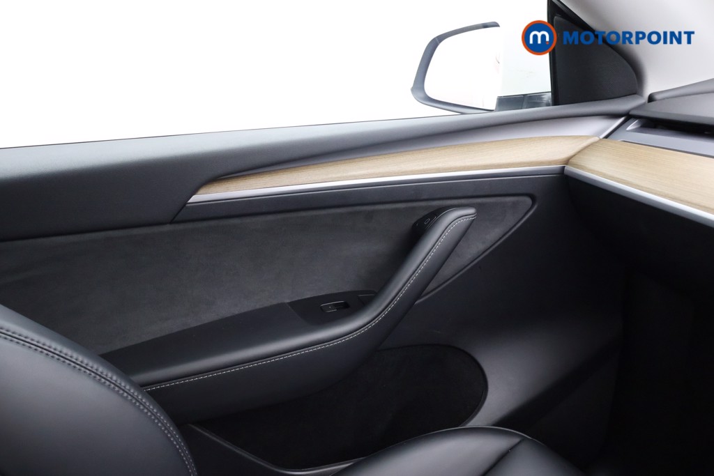 Tesla Model Y Rwd 5Dr Auto Automatic Electric SUV - Stock Number (1676518) - 9th supplementary image