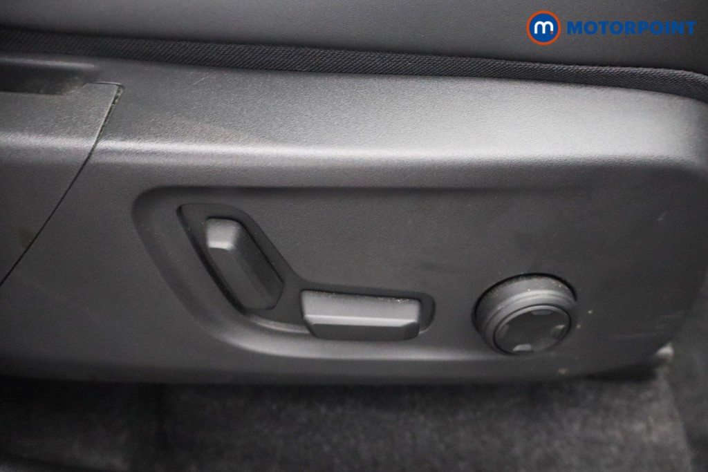 Volvo Ex40 Ultra Automatic Electric SUV - Stock Number (1677441) - 13th supplementary image
