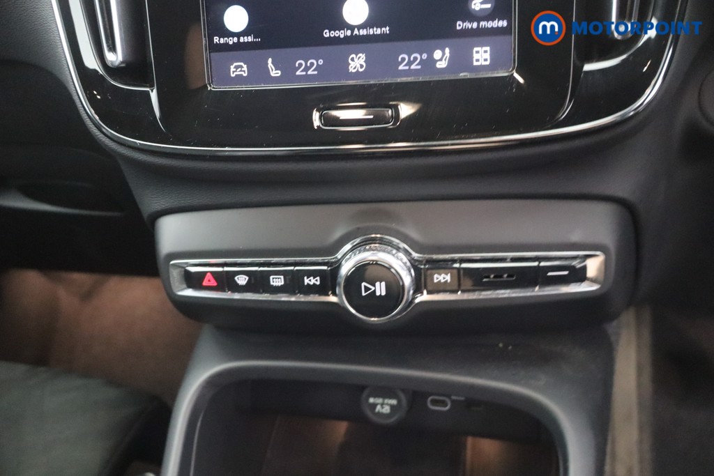 Volvo Ex40 Ultra Automatic Electric SUV - Stock Number (1677441) - 19th supplementary image