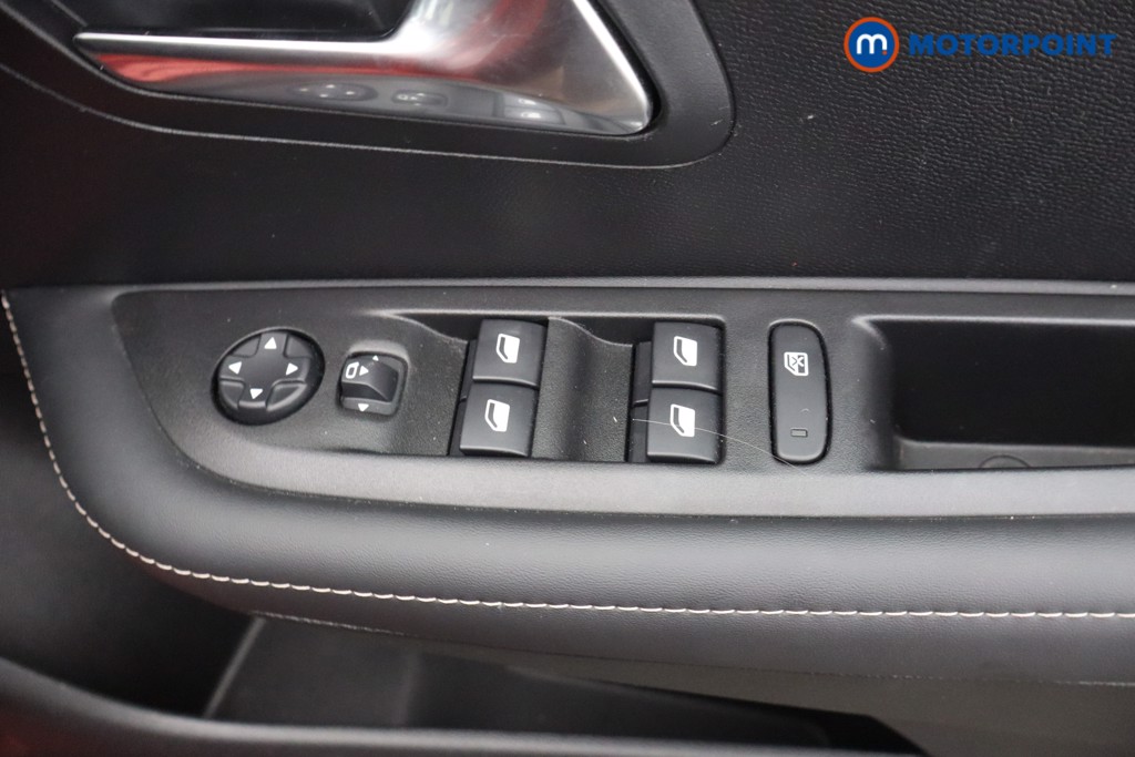 Peugeot 208 Style Automatic Electric Hatchback - Stock Number (1677512) - 8th supplementary image