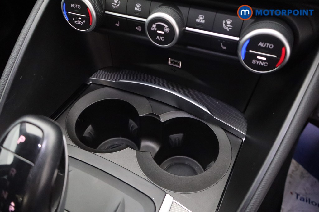 Alfa Romeo Giulia Veloce Automatic Petrol Saloon - Stock Number (1677587) - 10th supplementary image