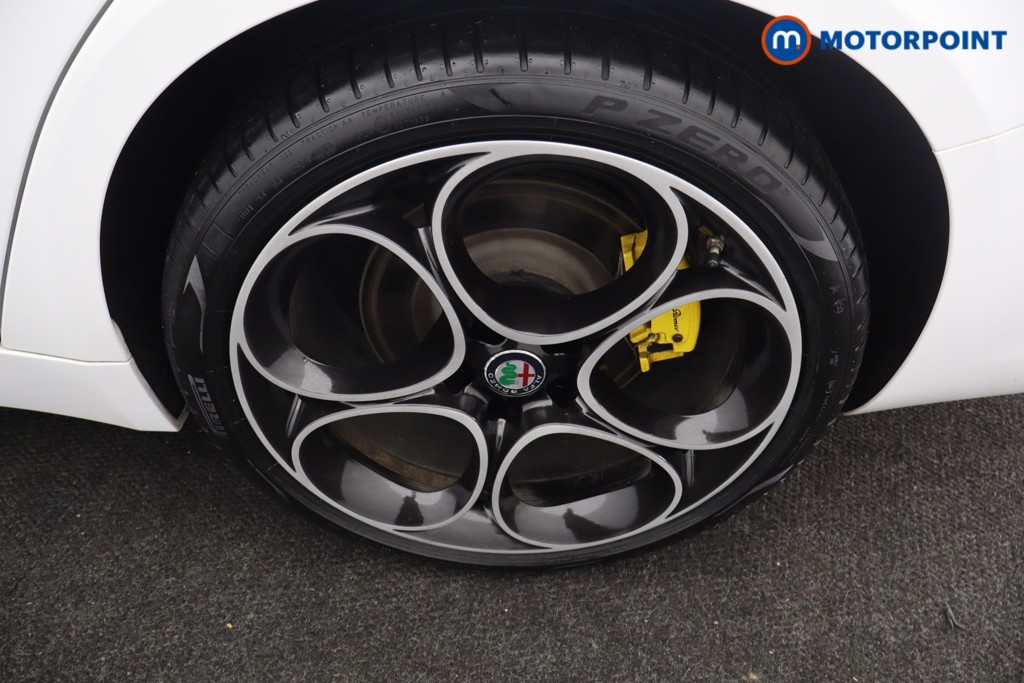 Alfa Romeo Giulia Veloce Automatic Petrol Saloon - Stock Number (1677587) - 37th supplementary image