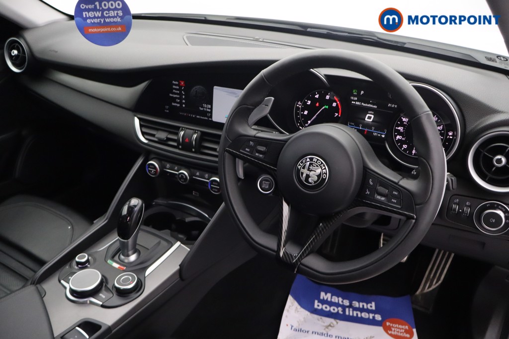 Alfa Romeo Giulia Veloce Automatic Petrol Saloon - Stock Number (1677587) - 1st supplementary image