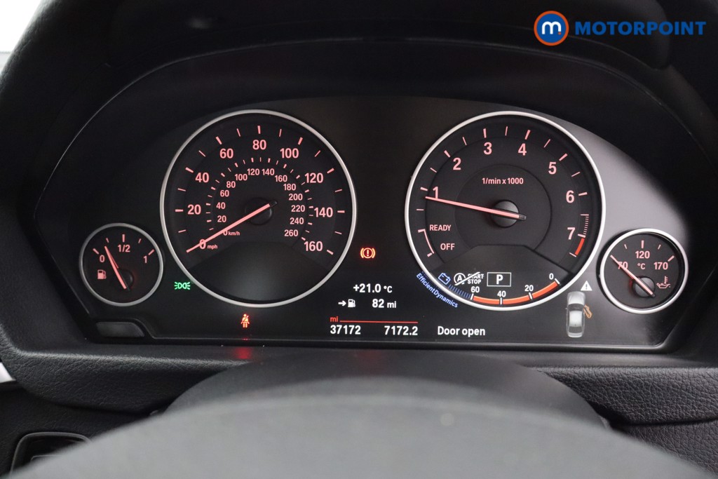 BMW 3 Series Luxury Automatic Petrol Saloon - Stock Number (1677623) - 5th supplementary image