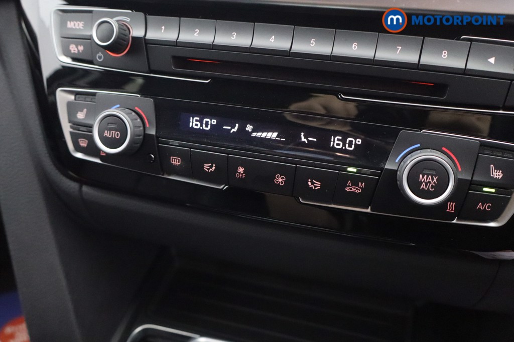 BMW 3 Series Luxury Automatic Petrol Saloon - Stock Number (1677623) - 12th supplementary image