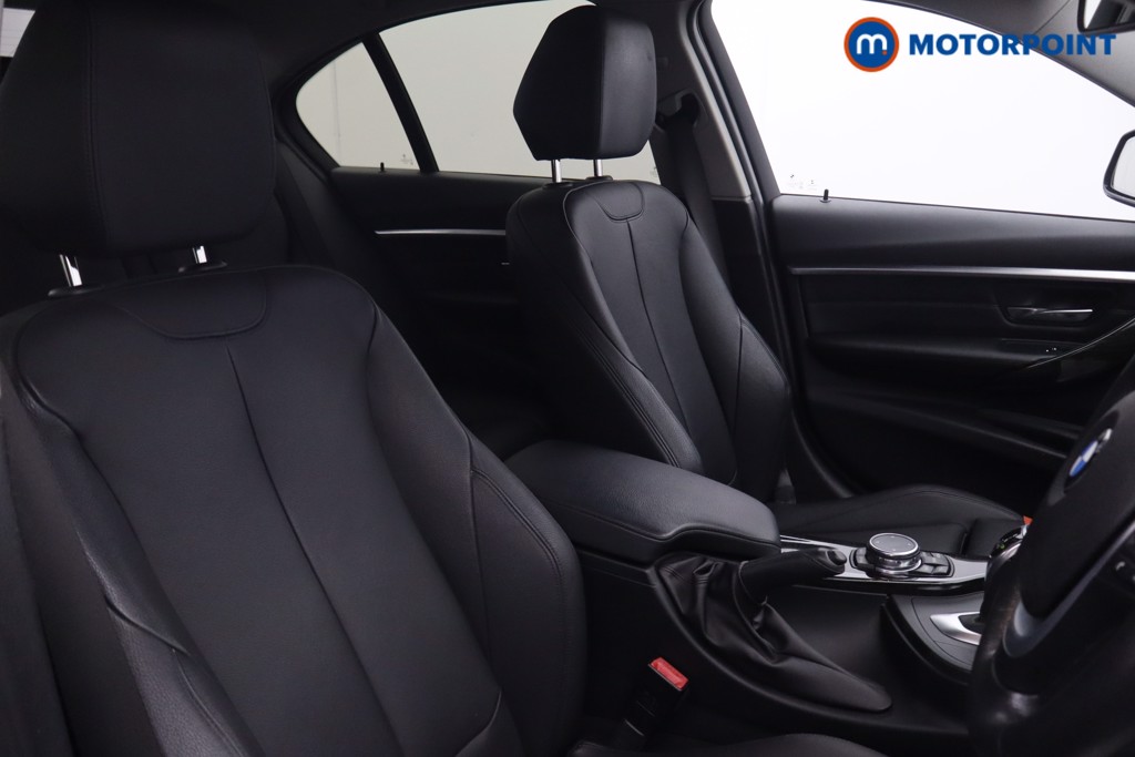 BMW 3 Series Luxury Automatic Petrol Saloon - Stock Number (1677623) - 29th supplementary image