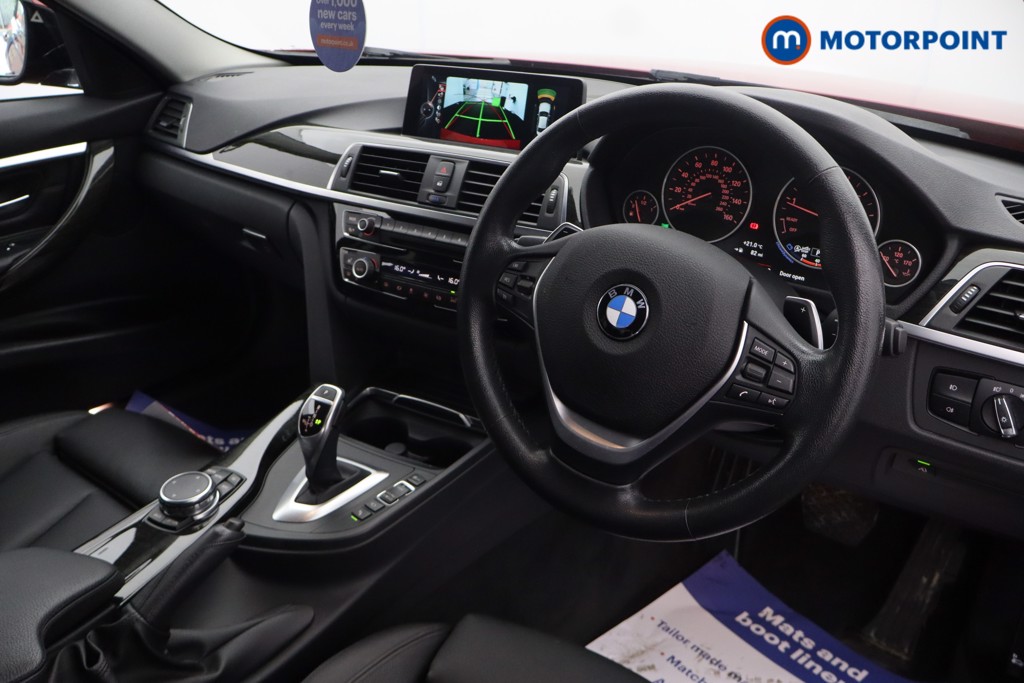 BMW 3 Series Luxury Automatic Petrol Saloon - Stock Number (1677623) - 1st supplementary image