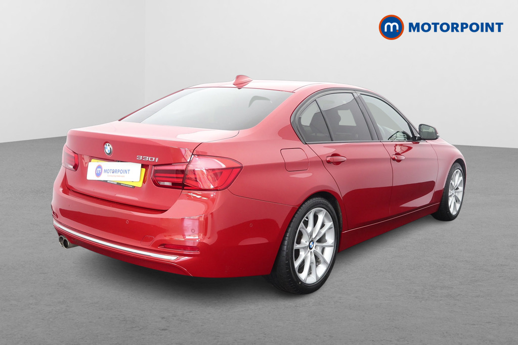 BMW 3 Series Luxury Automatic Petrol Saloon - Stock Number (1677623) - Drivers side rear corner