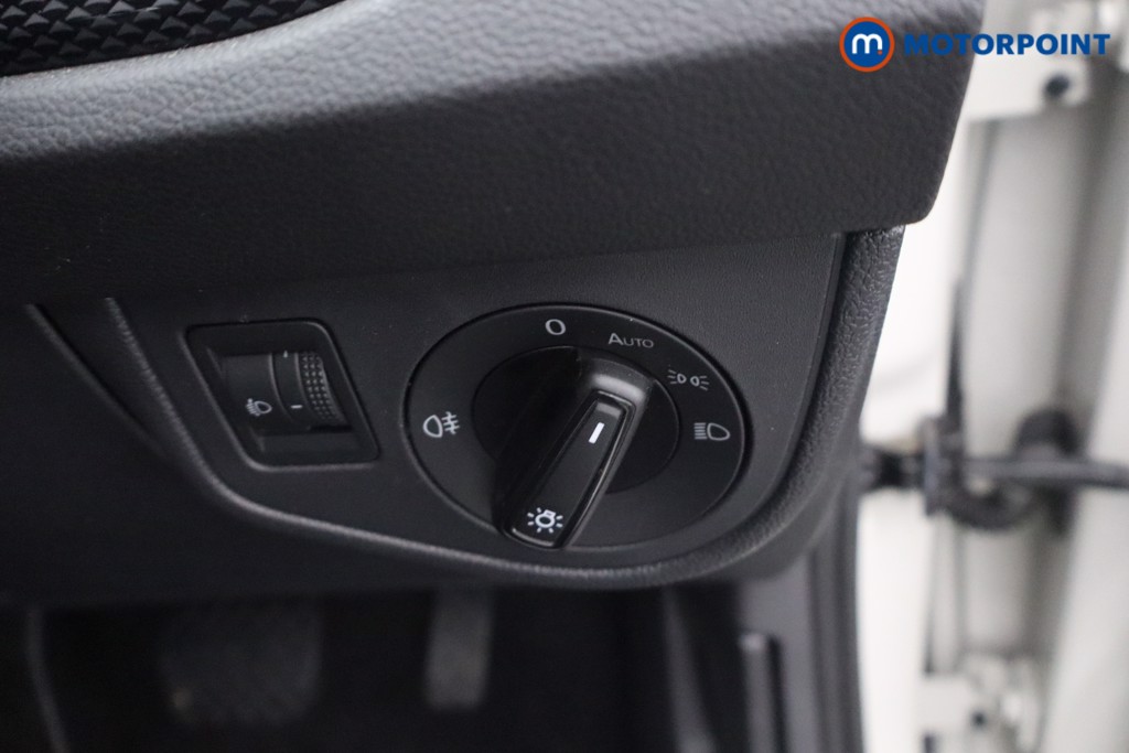 Volkswagen Polo Life Automatic Petrol Hatchback - Stock Number (1677692) - 10th supplementary image