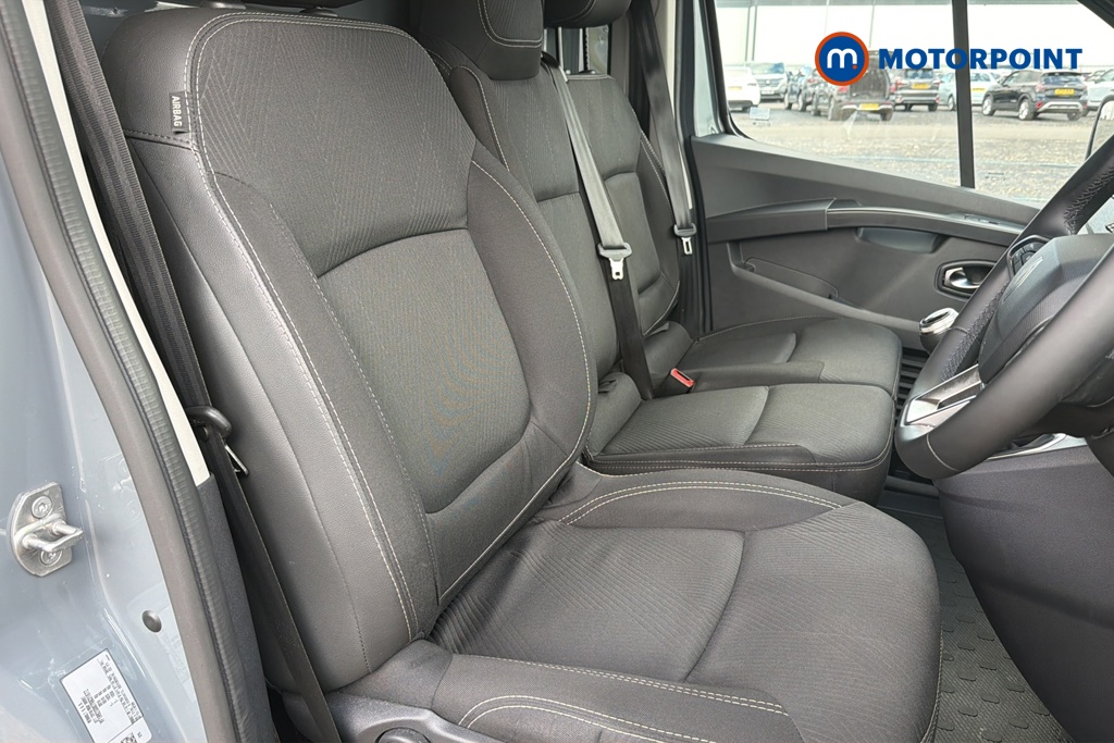 Renault Trafic Extra Sport Manual Diesel Panel Van - Stock Number (1677745) - 22nd supplementary image