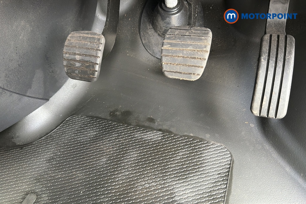Renault Trafic Extra Sport Manual Diesel Panel Van - Stock Number (1677745) - 24th supplementary image