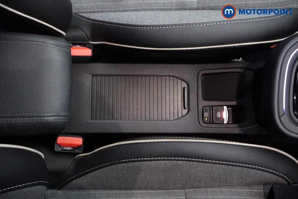 Renault Clio Techno Manual Petrol Hatchback - Stock Number (1677933) - 15th supplementary image