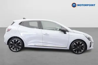 Renault Clio Techno Manual Petrol Hatchback - Stock Number (1677933) - Drivers side