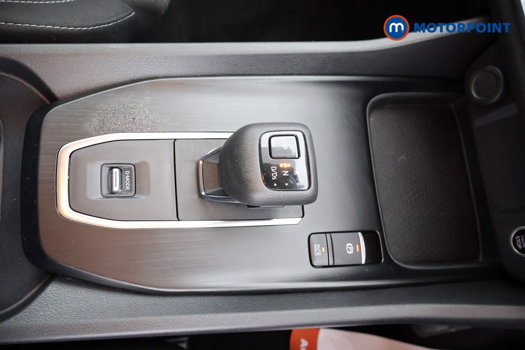 Nissan Qashqai Acenta Premium Automatic Petrol SUV - Stock Number (1678019) - 9th supplementary image