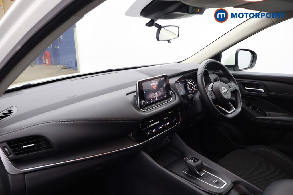 Nissan Qashqai Acenta Premium Automatic Petrol SUV - Stock Number (1678019) - 20th supplementary image