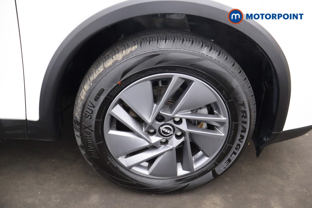 Nissan Qashqai Acenta Premium Automatic Petrol SUV - Stock Number (1678019) - 28th supplementary image