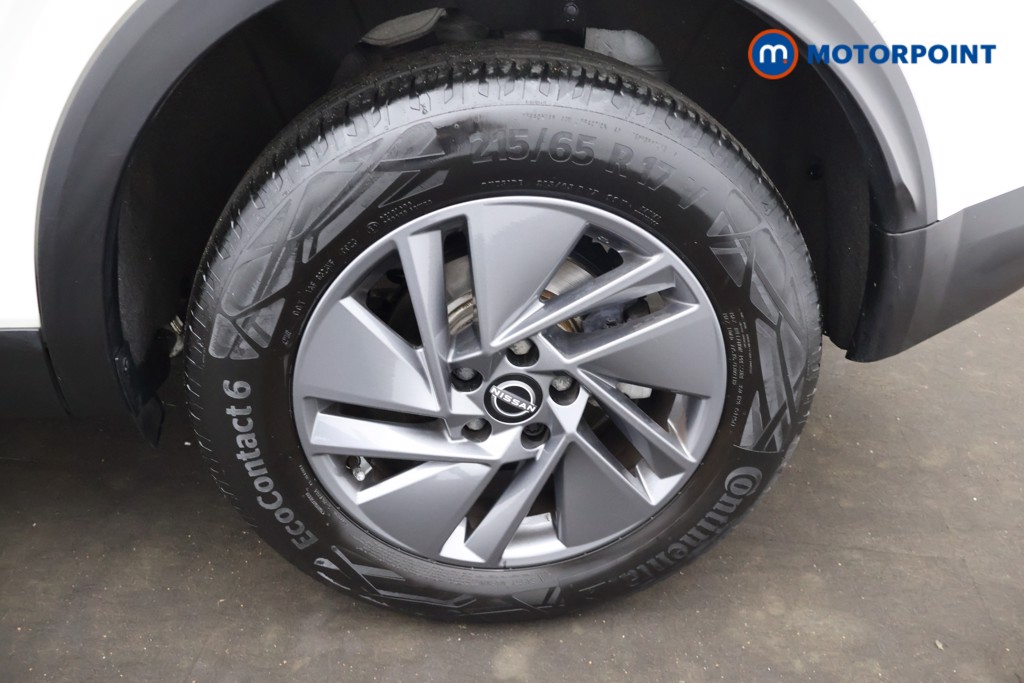 Nissan Qashqai Acenta Premium Automatic Petrol SUV - Stock Number (1678019) - 34th supplementary image