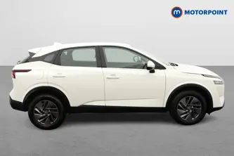 Nissan Qashqai Acenta Premium Automatic Petrol SUV - Stock Number (1678019) - Drivers side