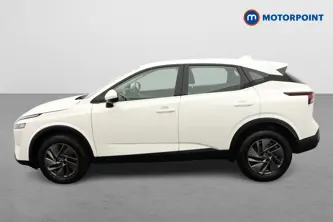 Nissan Qashqai Acenta Premium Automatic Petrol SUV - Stock Number (1678019) - Passenger side
