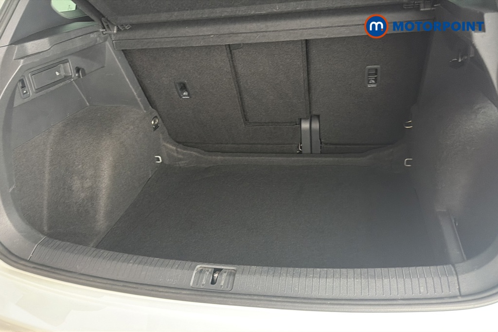Volkswagen Tiguan R-Line Automatic Petrol SUV - Stock Number (1678028) - 30th supplementary image