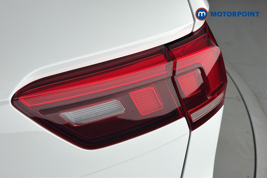 Volkswagen Tiguan R-Line Automatic Petrol SUV - Stock Number (1678028) - 36th supplementary image