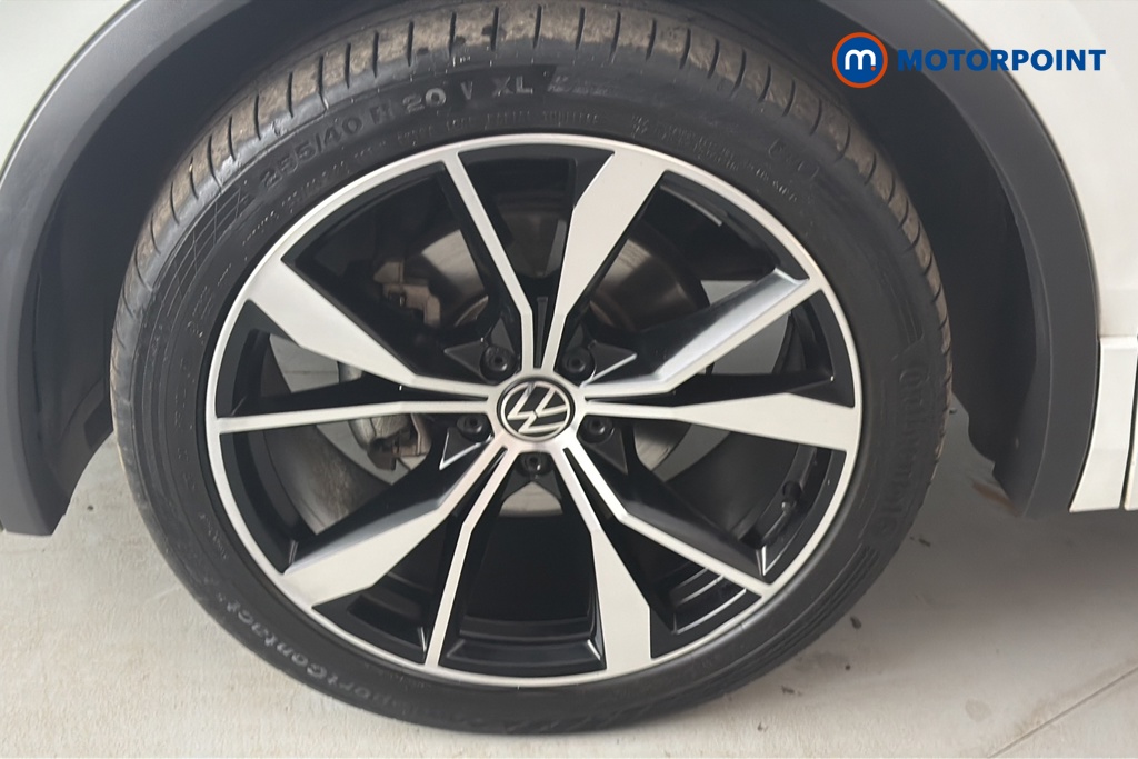 Volkswagen Tiguan R-Line Automatic Petrol SUV - Stock Number (1678028) - 44th supplementary image