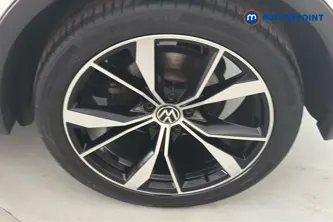 Volkswagen Tiguan R-Line Automatic Petrol SUV - Stock Number (1678028) - 45th supplementary image
