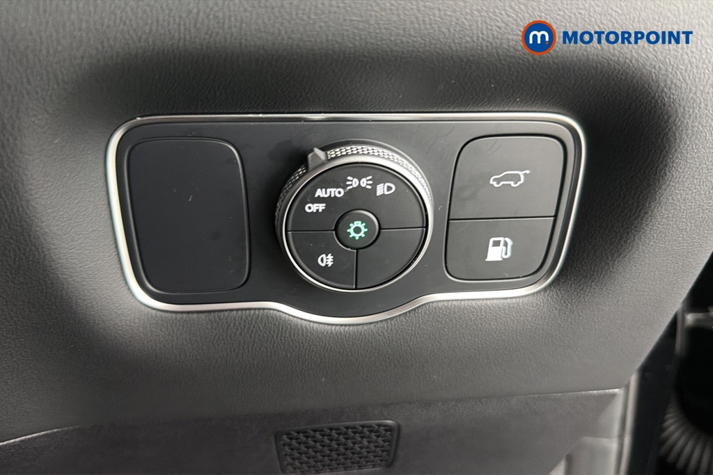 Chery Tiggo 8 Summit Automatic Petrol Plug-In Hybrid SUV - Stock Number (1678311) - 11th supplementary image