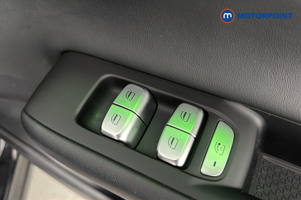 Chery Tiggo 8 Summit Automatic Petrol Plug-In Hybrid SUV - Stock Number (1678311) - 19th supplementary image